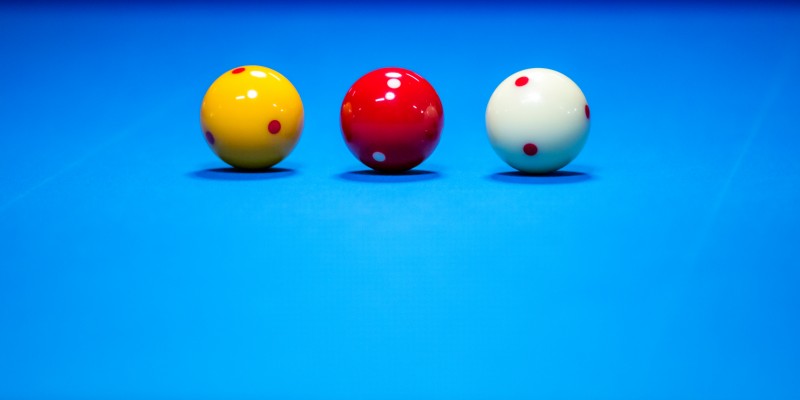 4 billiard balls